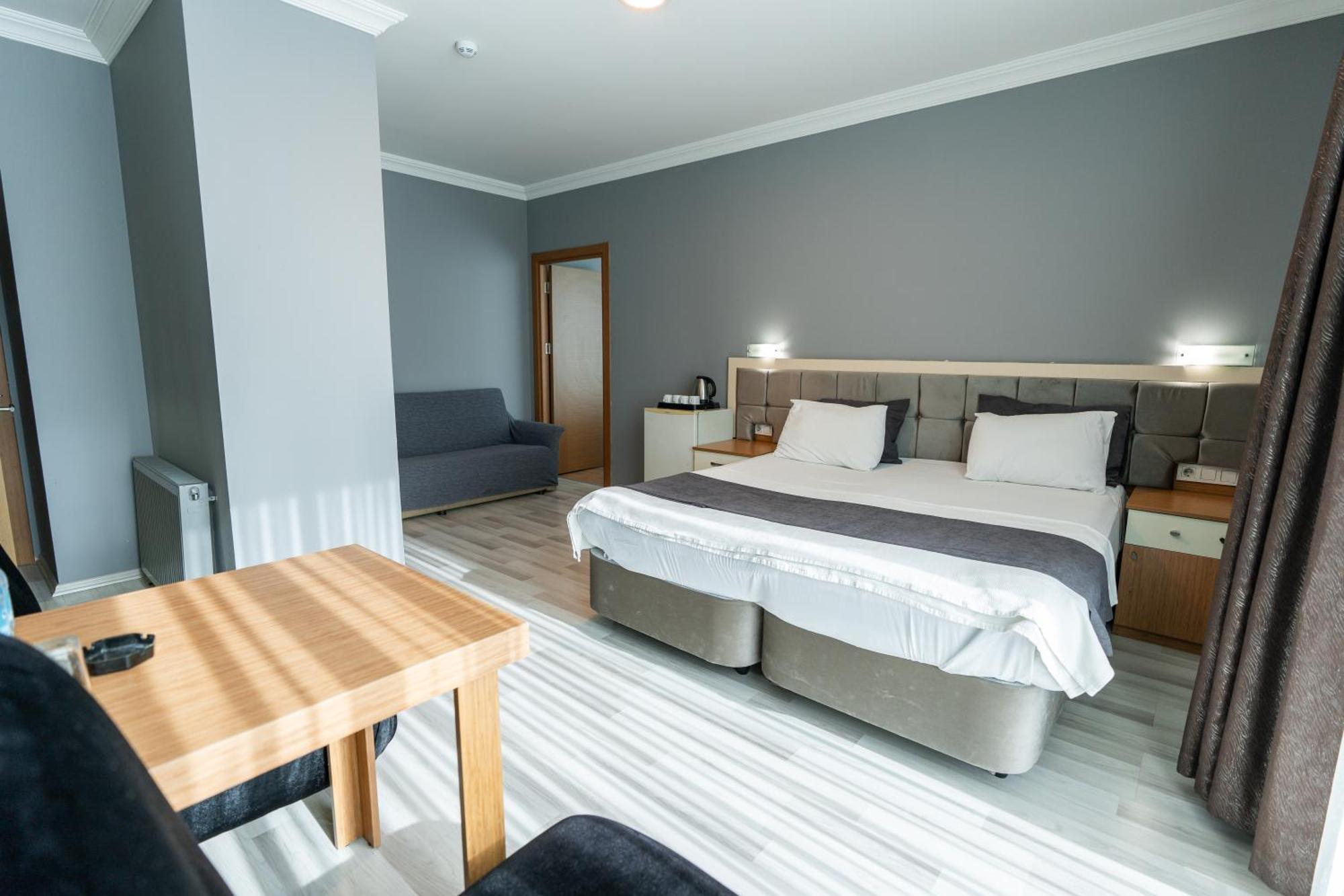Emsa Palace Hotel Darica  Экстерьер фото