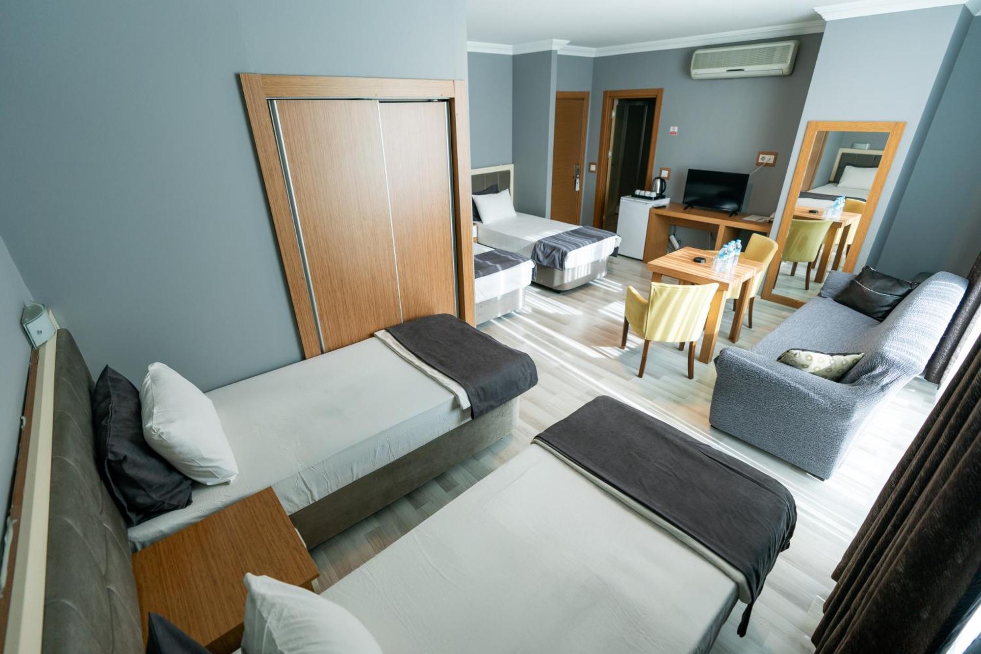 Emsa Palace Hotel Darica  Экстерьер фото